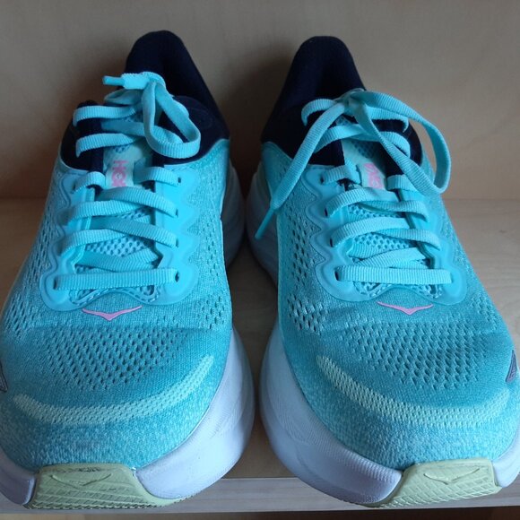 Sold Elsewhere: Womens Hoka Bondi 9 size 7.5 wide - Picture 7 of 8